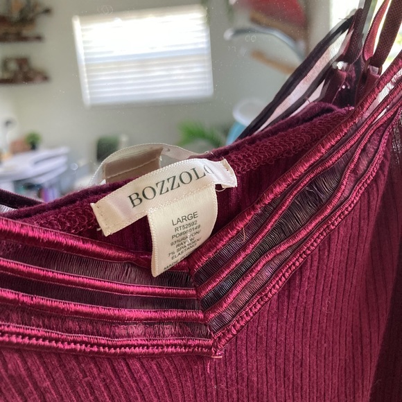 Soft cropped tank top - Picture 2 of 4